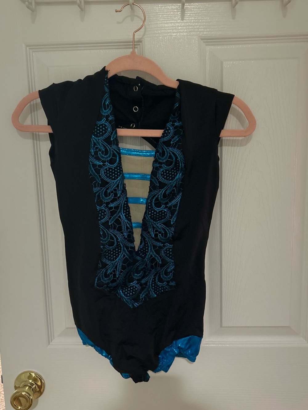 Black and Teal Lace-Detail Women's dance costume